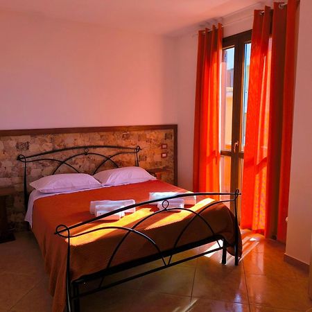 B&B Mamuthones Porto Torres Ngoại thất bức ảnh