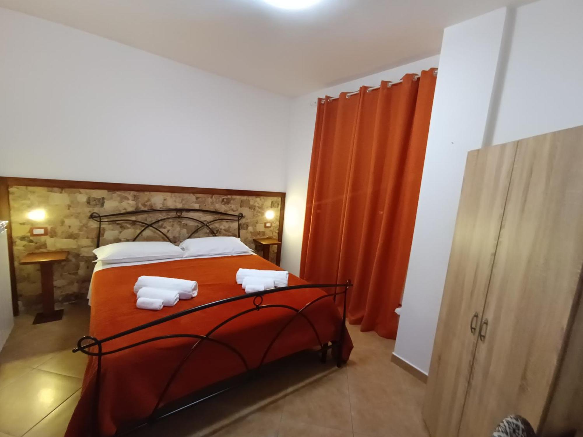 B&B Mamuthones Porto Torres Phòng bức ảnh