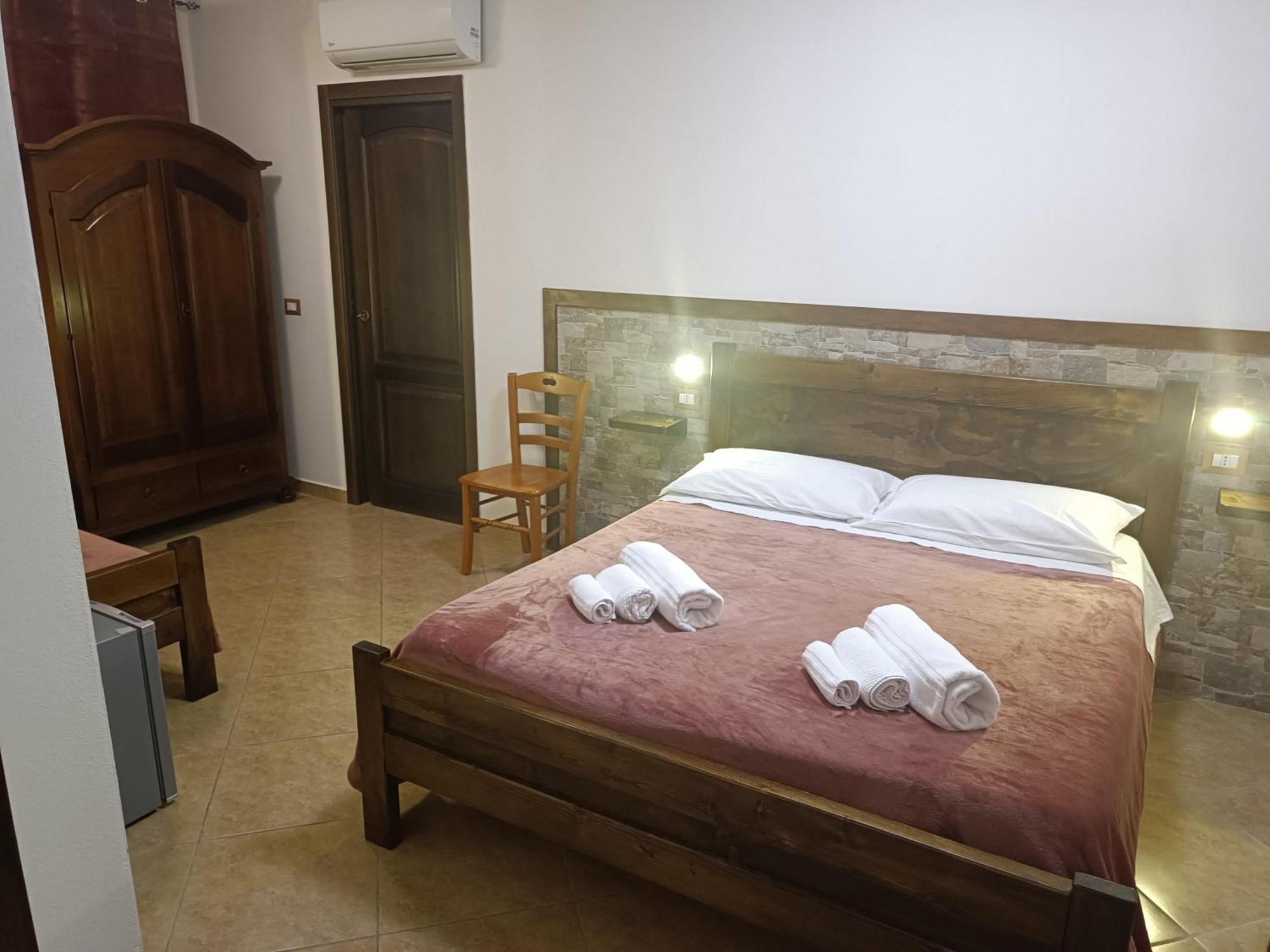 B&B Mamuthones Porto Torres Phòng bức ảnh