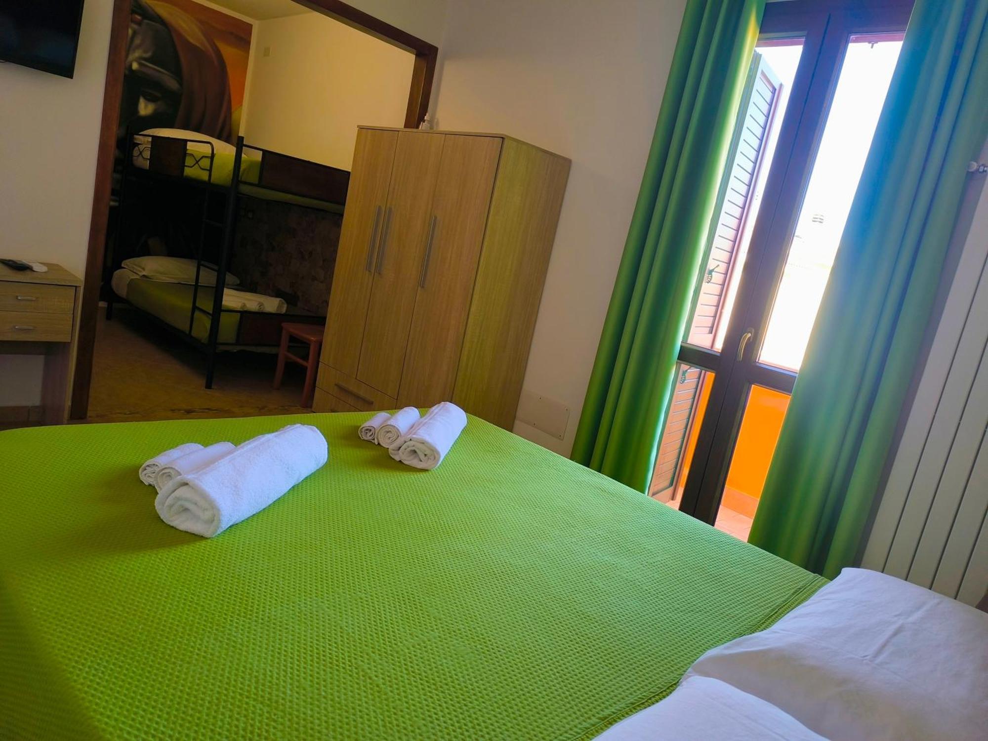 B&B Mamuthones Porto Torres Ngoại thất bức ảnh