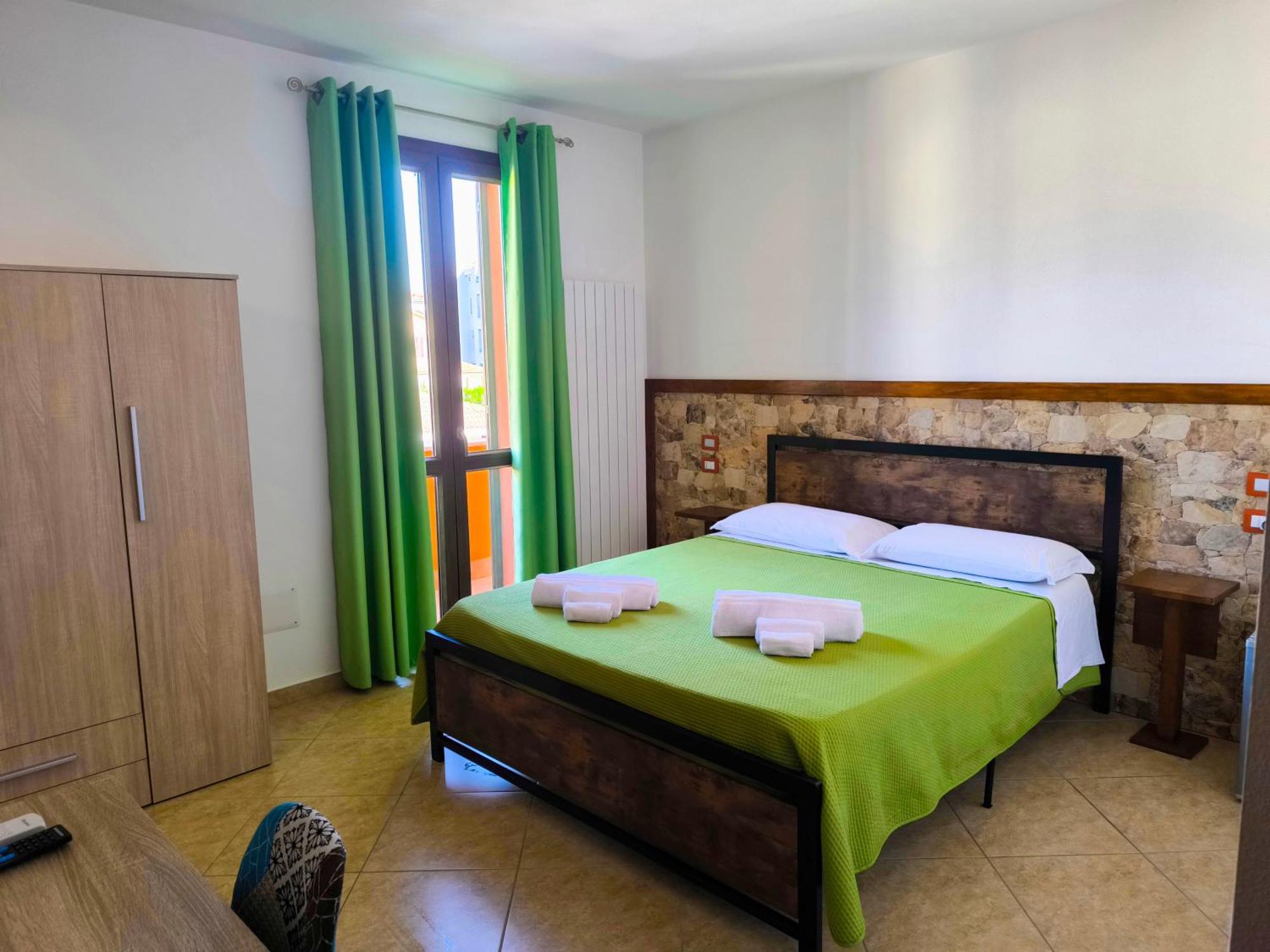 B&B Mamuthones Porto Torres Ngoại thất bức ảnh